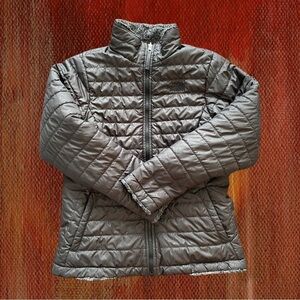 THE NORTH FACE Women’s Leopard Printed Mossbud Reversible Jacket